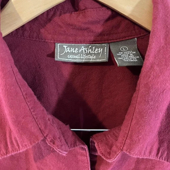 Jane Ashley Rust Red Beaded Top Size Large Button Up Collared Short Sleeve Shirt - Picture 6 of 6